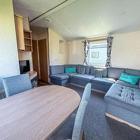 Lovely 8 Berth Caravan Nearby Scratby Beach In Norfolk Ref 50021F Грейт-Ярмут Экстерьер фото